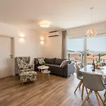 Apartment Luxury View *