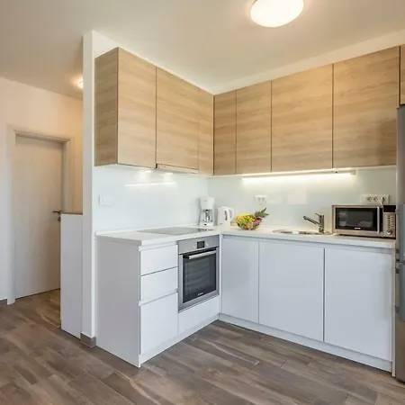 Luxury View * روغوزنيكا