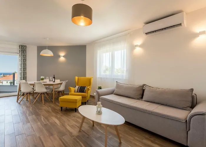 דירה Luxury View רוגוזניצה