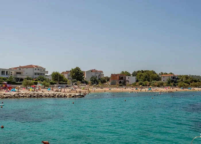 Luxury View 公寓 *